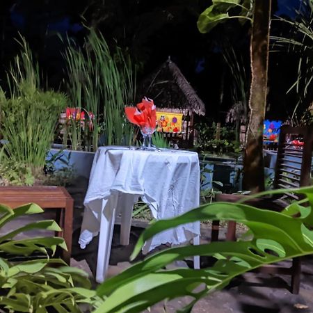 Hotel L Hippocampe Maroantsetra Exterior foto
